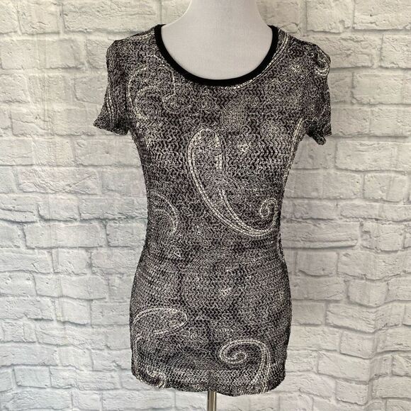 BKE women M short sleeve semi sheer black & white patterned top - Picture 1 of 10